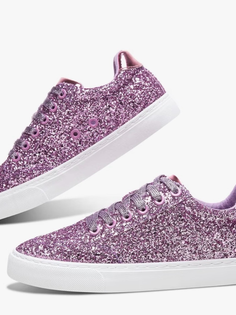 Glitter Low-Top Lace-Up Sneakers in Purple